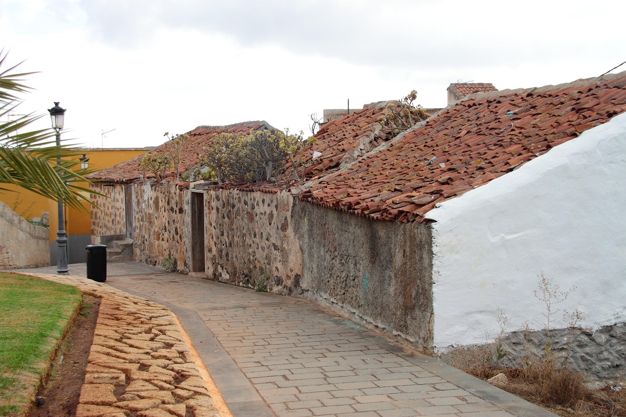 Granadilla Medieval Village