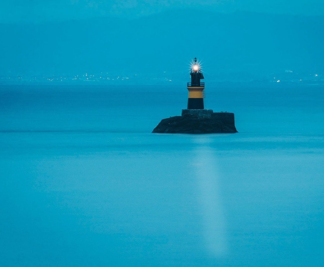 Spanish business district